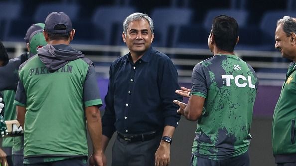 IND vs PAK, Asia cup 2025: भारत के खिलाफ मैच से पहले पाकिस्‍तान खेमे में घबराहट, मोहसिन नकवी प्रैक्टिस के दौरान अचानक मैदान पर पहुंचे, फिर...