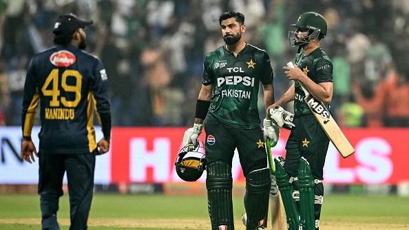 PAK vs SL: श्रीलंका का एशिया कप में सफर तकरीबन खत्म! पाकिस्तान ने 5 विकेट से जीता मैच, फाइनल की रेस में अभी भी बरकरार PAK vs SL: श्रीलंका का एशिया कप में सफर तकरीबन खत्म! पाकिस्तान ने 5 विकेट से जीता मैच, फाइनल की रेस में अभी भी बरकरार