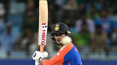 एशिया कप में बल्ले से कहर बरपाने वाले इस बल्लेबाज का ऑस्ट्रेलिया के खिलाफ वनडे सीरीज के लिए हो सकता है चयन, रिपोर्ट में हुआ खुलासा SportsTak Hindi