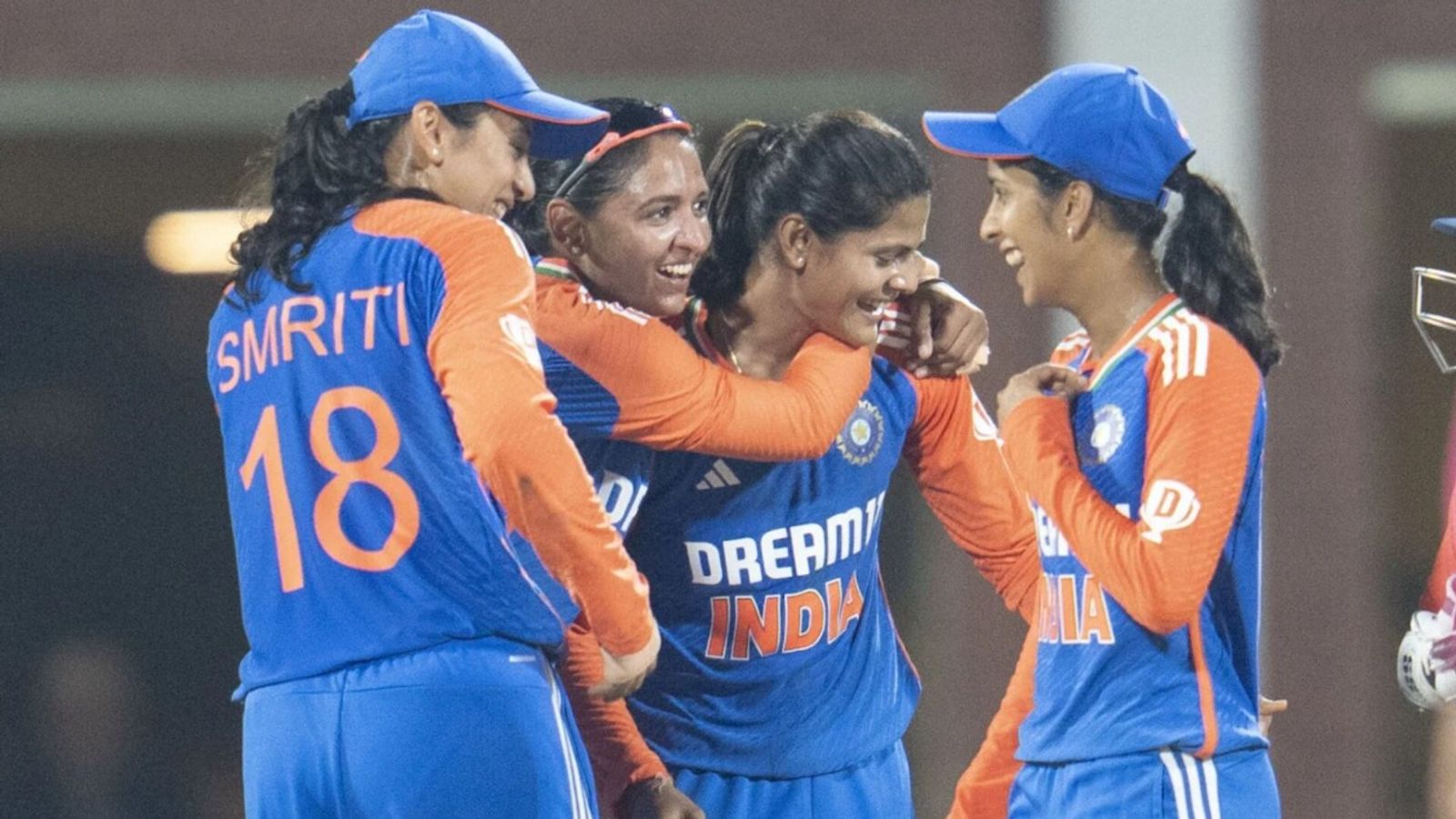 Women World Cup 2025: भारत दो बार फाइनल और दो बार सेमीफाइनल में हारा, वर्ल्ड कप में ऐसा रहा जीत-हार का रिकॉर्ड Women World Cup 2025: भारत दो बार फाइनल और दो बार सेमीफाइनल में हारा, वर्ल्ड कप में ऐसा रहा जीत-हार का रिकॉर्ड