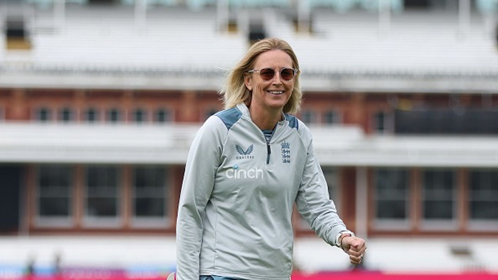 मुंबई इंडियंस ने नए हेड कोच का किया ऐलान, दो बार की वर्ल्ड कप विनर को मिली जिम्मेदारी मुंबई इंडियंस ने नए हेड कोच का किया ऐलान, दो बार की वर्ल्ड कप विनर को मिली जिम्मेदारी