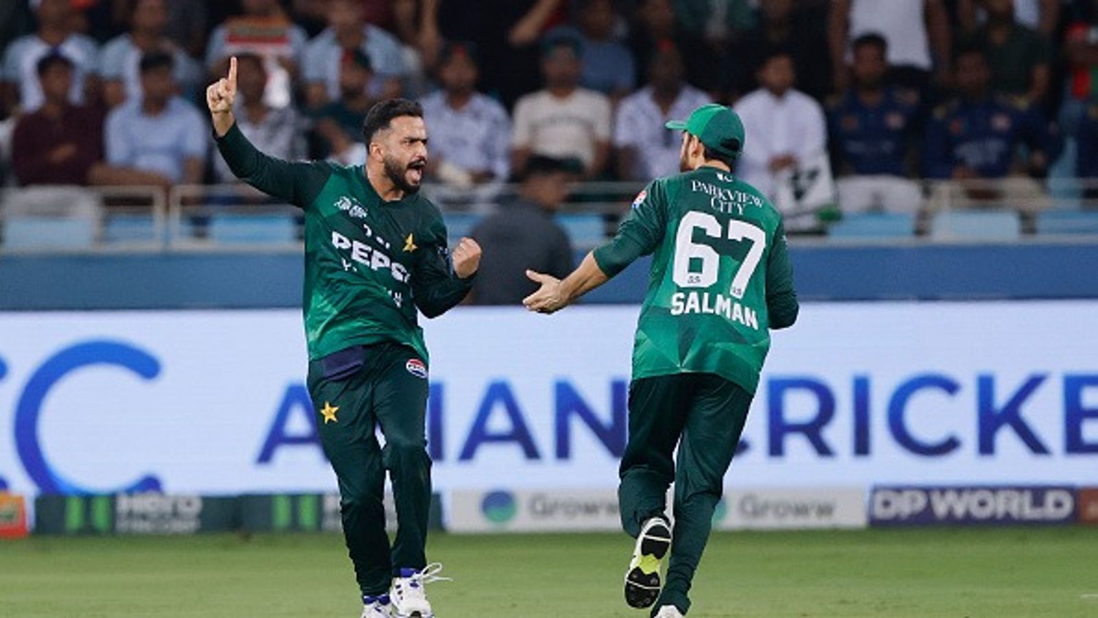 Asia cup 2025: पाकिस्तान के कप्तान ने जीत के बाद भारत को दी चेतावनी, कहा- फाइनल में हम... Asia cup 2025: पाकिस्तान के कप्तान ने जीत के बाद भारत को दी चेतावनी, कहा- फाइनल में हम...