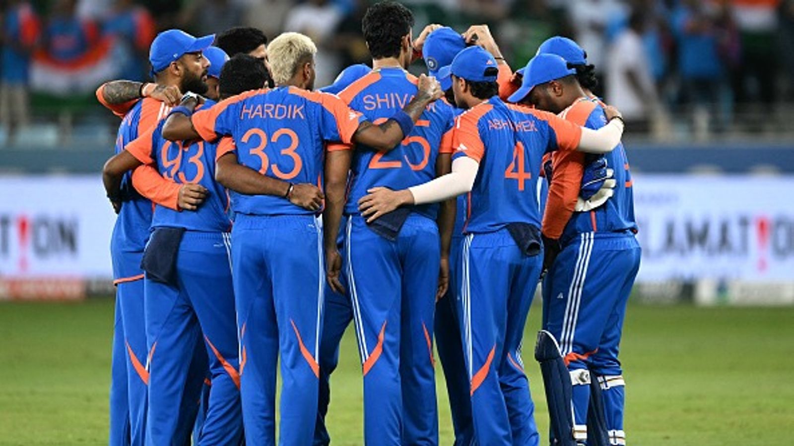 Asia cup 2025: पाकिस्तान के खिलाफ फाइनल से पहले तीन स्टार बाहर! जानें श्रीलंका के खिलाफ कैसी हो सकती है भारत की प्लेइंग इलेवन Asia cup 2025: पाकिस्तान के खिलाफ फाइनल से पहले तीन स्टार बाहर! जानें श्रीलंका के खिलाफ कैसी हो सकती है भारत की प्लेइंग इलेवन