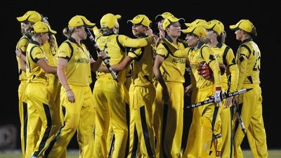 Women's World Cup : सिर्फ तीन टीम ही जीत सकी हैं महिला वर्ल्ड कप का खिताब, जानिये इन टीमों ने कब-कब मारा मैदान ? Australian team celebrate after winning the Womens World cup