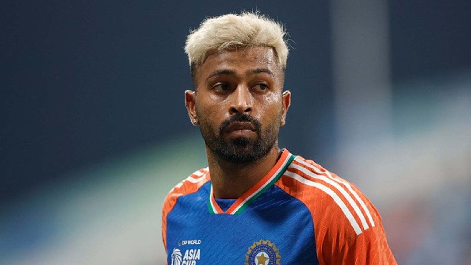 Asia cup Final, IND vs PAK: हार्दिक पंड्या एशिया कप फाइनल से हुए बाहर, पाकिस्तान के खिलाफ अब ये युवा बैटर खेलेगा मैच Asia cup Final, IND vs PAK: हार्दिक पंड्या एशिया कप फाइनल से हुए बाहर, पाकिस्तान के खिलाफ अब ये युवा बैटर खेलेगा मैच