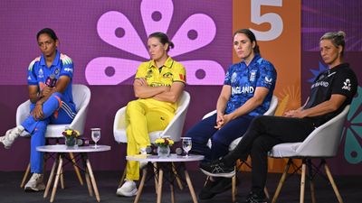 Women's World Cup 2025: कौन मेजबान, कितनी प्राइज मनी, कहां होंगे मैच, क्या है फॉर्मेट, जानिए महिला विश्व कप की जरूरी बातें SportsTak Hindi