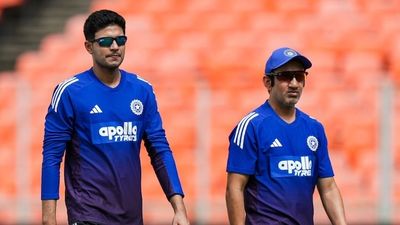 वेस्ट इंडीज के खिलाफ टेस्ट सीरीज के लिए भारतीय टीम ने की ट्रेनिंग की शुरुआत, इन तीन गेंदबाजों को गंभीर ने दिया आराम SportsTak Hindi