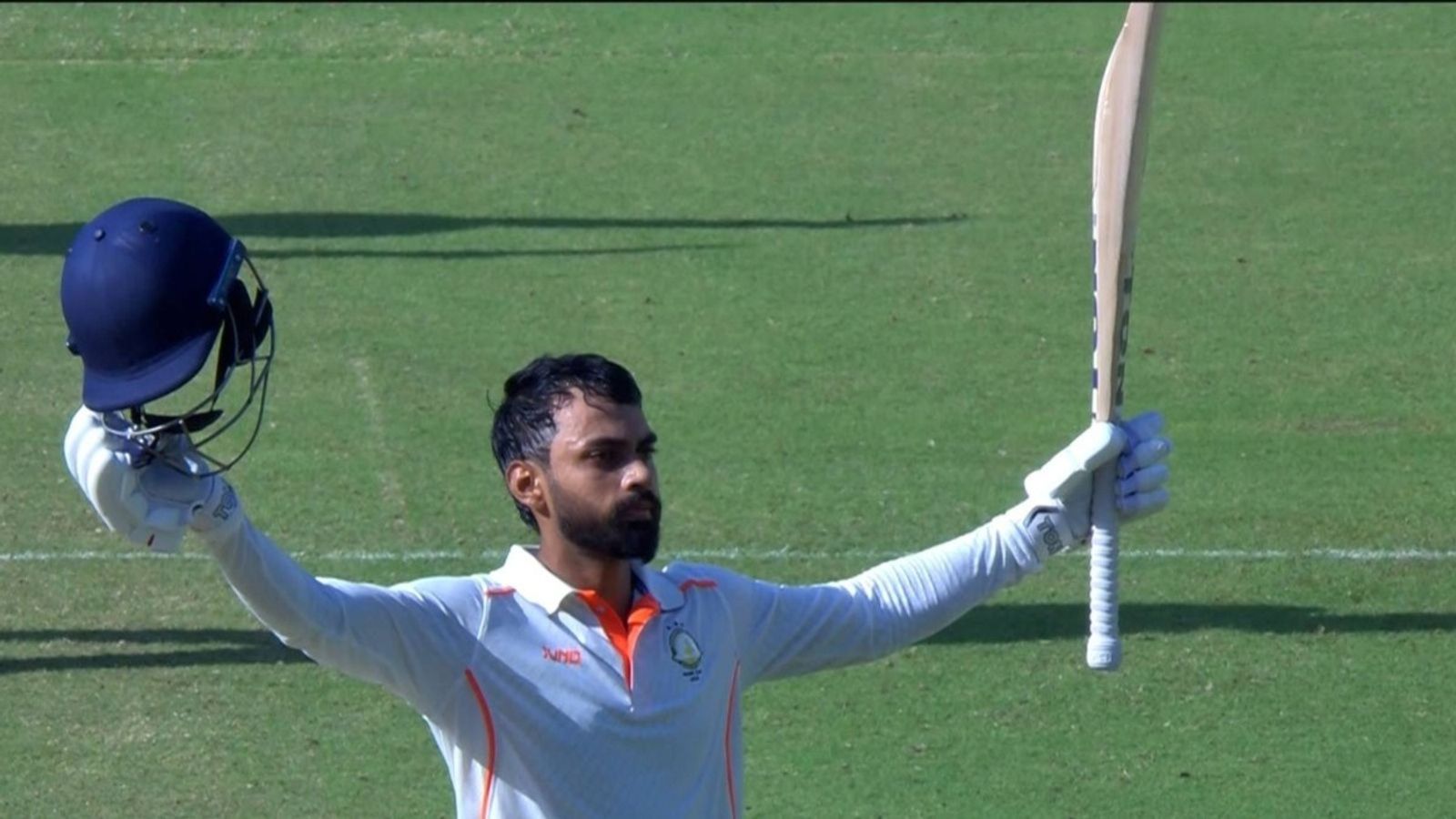 SRH के बैटर ने ईरानी ट्रॉफी में ठोका शतक, दलीप ट्रॉफी के फाइनल में कमाल दिखाने वाले बैटर भी छाया, विदर्भ ने बनाए 280 रन SRH के बैटर ने ईरानी ट्रॉफी में ठोका शतक, दलीप ट्रॉफी के फाइनल में कमाल दिखाने वाले बैटर भी छाया, विदर्भ ने बनाए 280 रन