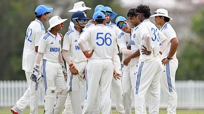 IND u19 vs AUS u19: भारत ने पारी और 58 रन से जीता पहला यूथ टेस्ट, सूर्यवंशी-वेदांत के बाद पटेल ने निकाला ऑस्ट्रेलिया का दम SportsTak Hindi