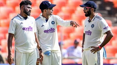 IND vs WI, 1st test: भारत ने वेस्ट इंडीज के खिलाफ तीसरे दिन की सुबह क्यों की पारी घोषित? सामने आई वजह SportsTak Hindi