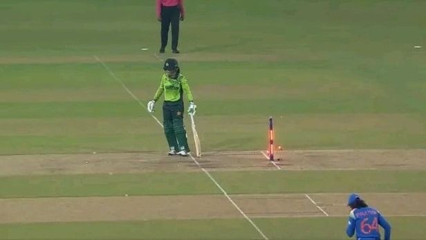 IND vs PAK: भारत के खिलाफ विवादित रन आउट पर पाकिस्‍तानी टीम का बड़ा बयान, गेंदबाज ने कहा- जो कुछ भी हुआ, वह...