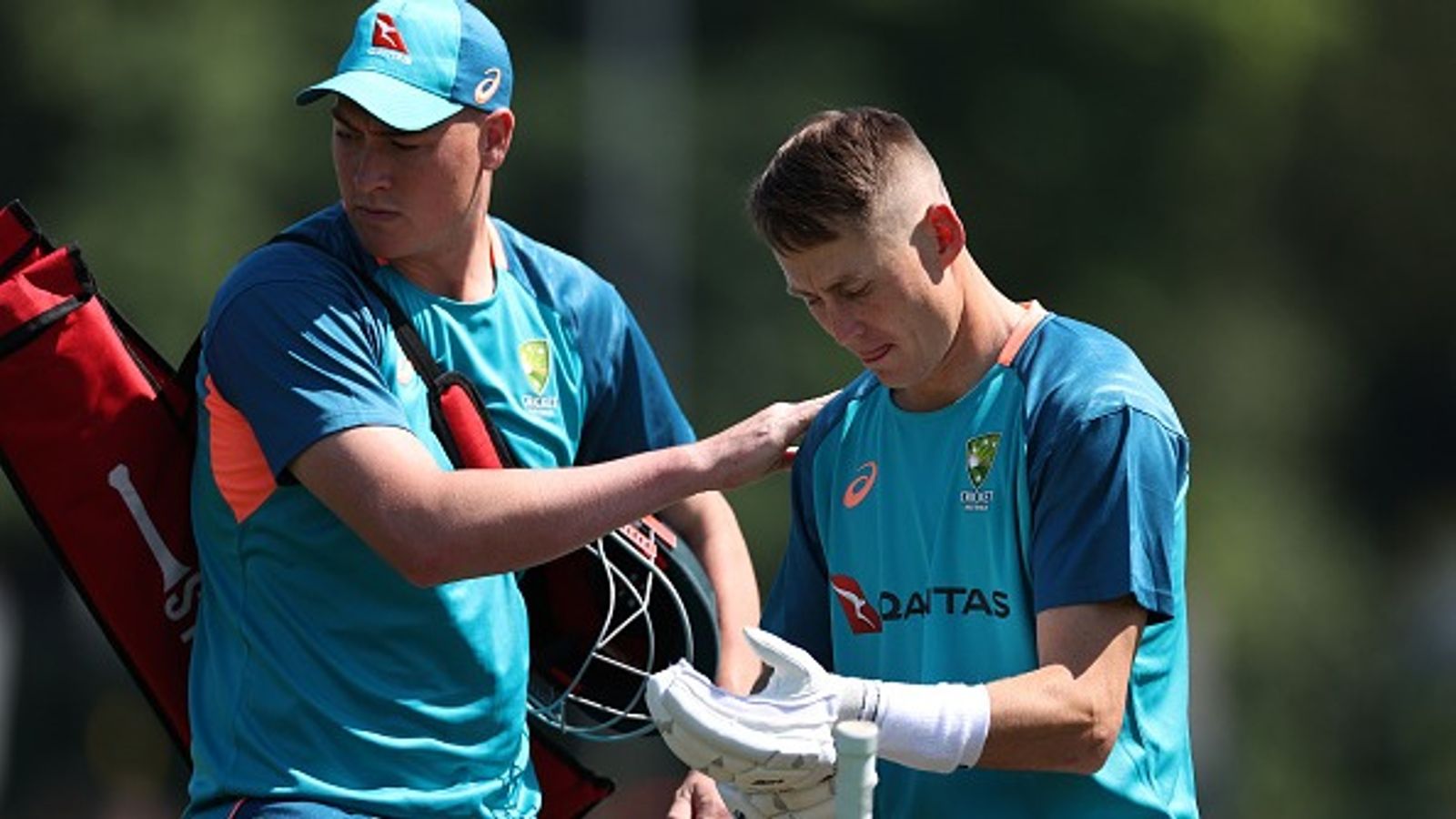 IND vs AUS: भारत के खिलाफ वनडे और टी20 सीरीज के लिए ऑस्ट्रेलिया की टीम का ऐलान, मार्नस लाबुशेन बाहर, 29 की उम्र में डेब्यू करेगा यह खिलाड़ी IND vs AUS: भारत के खिलाफ वनडे और टी20 सीरीज के लिए ऑस्ट्रेलिया की टीम का ऐलान, मार्नस लाबुशेन बाहर, 29 की उम्र में डेब्यू करेगा यह खिलाड़ी