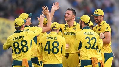 ऑस्ट्रेलिया के खिलाफ टी20 सीरीज से ठीक पहले टीम इंडिया को राहत, सबसे धाकड़ गेंदबाज इतने मैचों से हो सकता है बाहर SportsTak Hindi