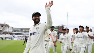 'रवींद्र जडेजा हैं नंबर 1 ऑलराउंडर,' पूर्व भारतीय क्रिकेटर बोले- पैट कमिंस और बेन स्टोक्स भी नहीं दे सकते टक्कर SportsTak Hindi