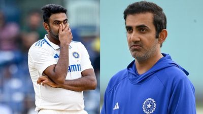 आर अश्विन को क्या गौतम गंभीर ने इंटरनेशनल क्रिकेट से संन्यास लेने के लिए मजबूर किया था? भारतीय दिग्गज ने अब तोड़ी अपनी चुप्पी SportsTak Hindi