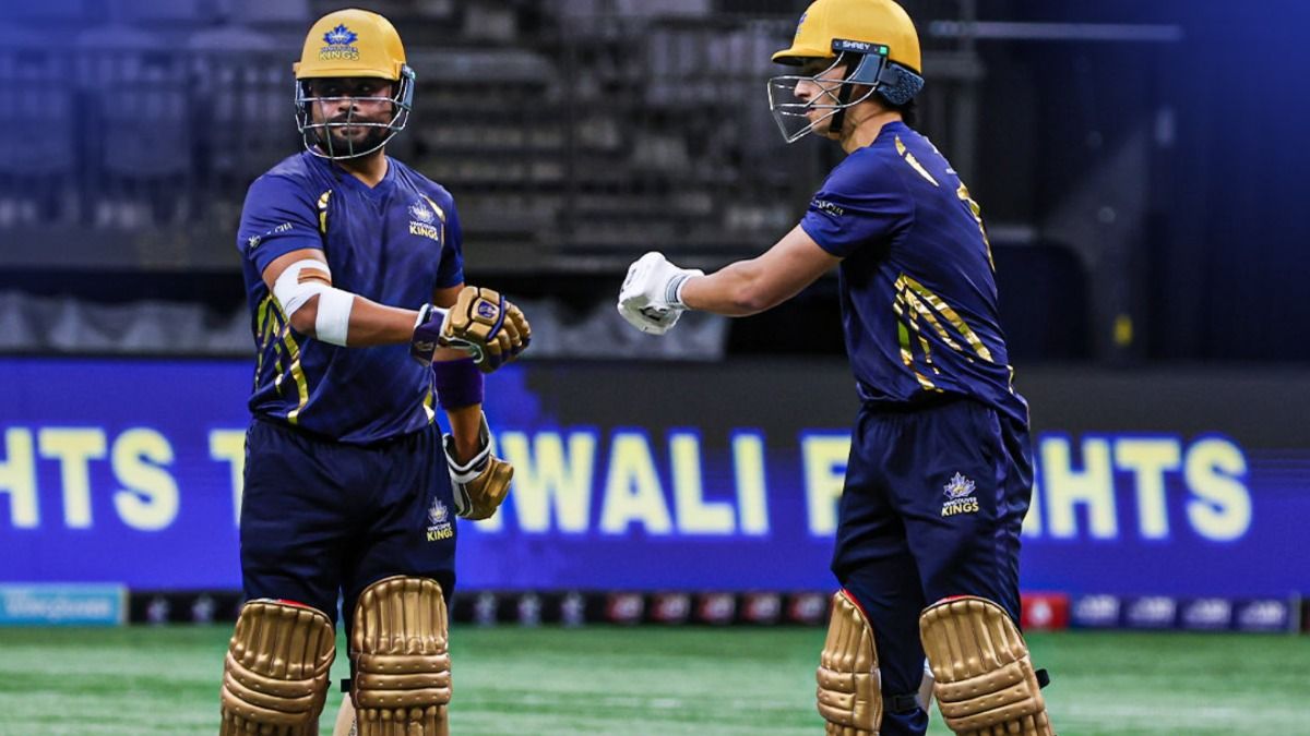 10 ओवर में 206 रन! कीवी कीपर और CSK में रहे ऑलराउंडर की सुनामी, 16 छक्के-7 चौके उड़ाकर बना डाला 200 प्लस का स्कोर