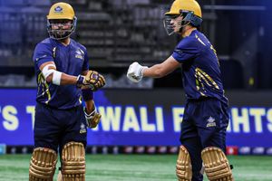 10 ओवर में 206 रन! कीवी कीपर और CSK में रहे ऑलराउंडर की सुनामी, 16 छक्के-7 चौके उड़ाकर बना डाला 200 प्लस का स्कोर SportsTak Hindi