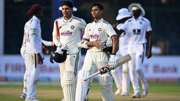 शुभमन गिल या यशस्वी जायसवाल, कौन तोड़ेगा सहवाग का 300 वाला रिकॉर्ड? कैफ ने बताया नाम और वजह  