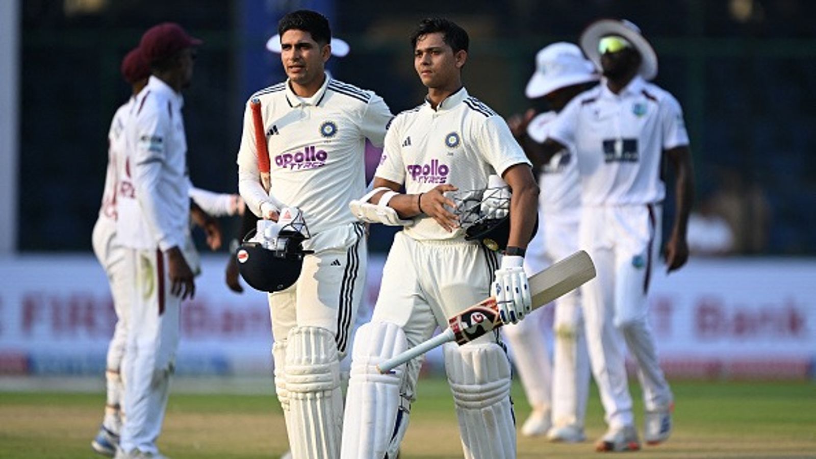 वेस्ट इंडीज के खिलाफ किस बैटर ने किया सबसे ज्यादा प्रभावित? कोच ने गिल- जायसवाल के अलावा इस खिलाड़ी का लिया नाम वेस्ट इंडीज के खिलाफ किस बैटर ने किया सबसे ज्यादा प्रभावित? कोच ने गिल- जायसवाल के अलावा इस खिलाड़ी का लिया नाम