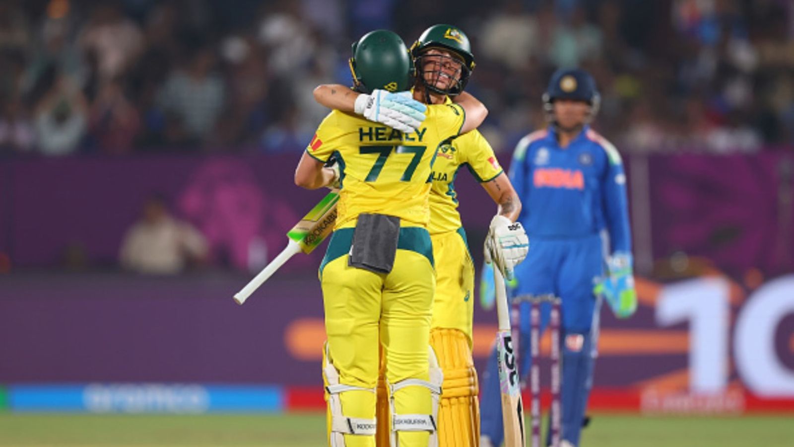 IND vs AUS: एलिसा हीली के तूफान में उड़ी टीम इंडिया, 330 बनाकर भी हारी, ऑस्ट्रेलिया ने सर्वोच्च लक्ष्य हासिल कर बनाया वर्ल्ड रिकॉर्ड IND vs AUS: एलिसा हीली के तूफान में उड़ी टीम इंडिया, 330 बनाकर भी हारी, ऑस्ट्रेलिया ने सर्वोच्च लक्ष्य हासिल कर बनाया वर्ल्ड रिकॉर्ड