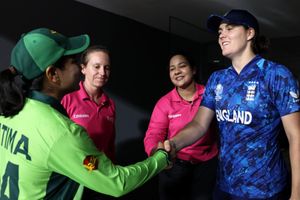 Women World Cup 2025: पाकिस्तान सेमीफाइनल की रेस से बाहर, इंग्लैंड से मैच धुला, जानिए भारत पर क्या असर पड़ा SportsTak Hindi