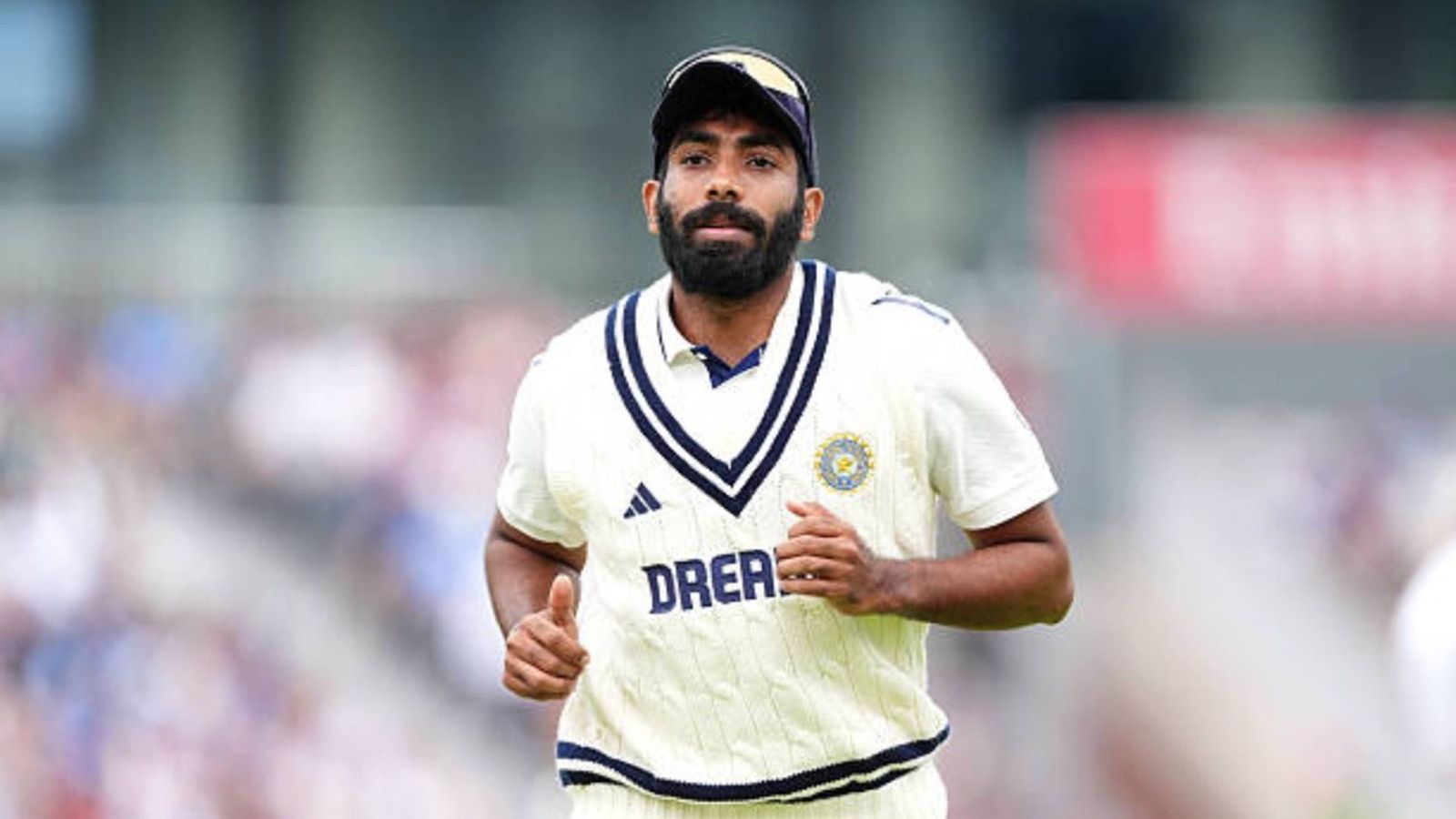 जसप्रीत बुमराह एयरपोर्ट पर मीडिया पर भड़के, बोले- मैंने बुलाया ही नहीं, तुम किसी और के लिए आए हो, देखिए Video जसप्रीत बुमराह एयरपोर्ट पर मीडिया पर भड़के, बोले- मैंने बुलाया ही नहीं, तुम किसी और के लिए आए हो, देखिए Video