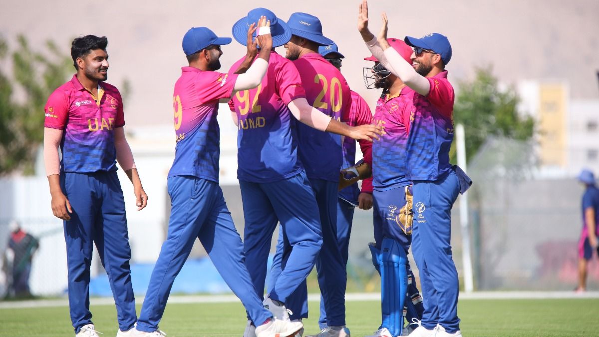 T20 World Cup 2026 : यूएई ने टी20 वर्ल्ड कप 2026 के लिए किया क्वालीफाई, भारत और श्रीलंका में होने वाले टूर्नामेंट की सभी 20 टीमें तय SportsTak Hindi