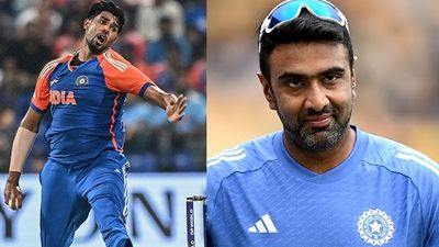 गौतम गंभीर के बाद अब आर अश्विन भी हर्षित राणा के सपोर्ट में उतरे, कहा-मांजरेकर ने मेरे पूरे करियर में मेरी आलोचना की है, लेकिन... SportsTak Hindi