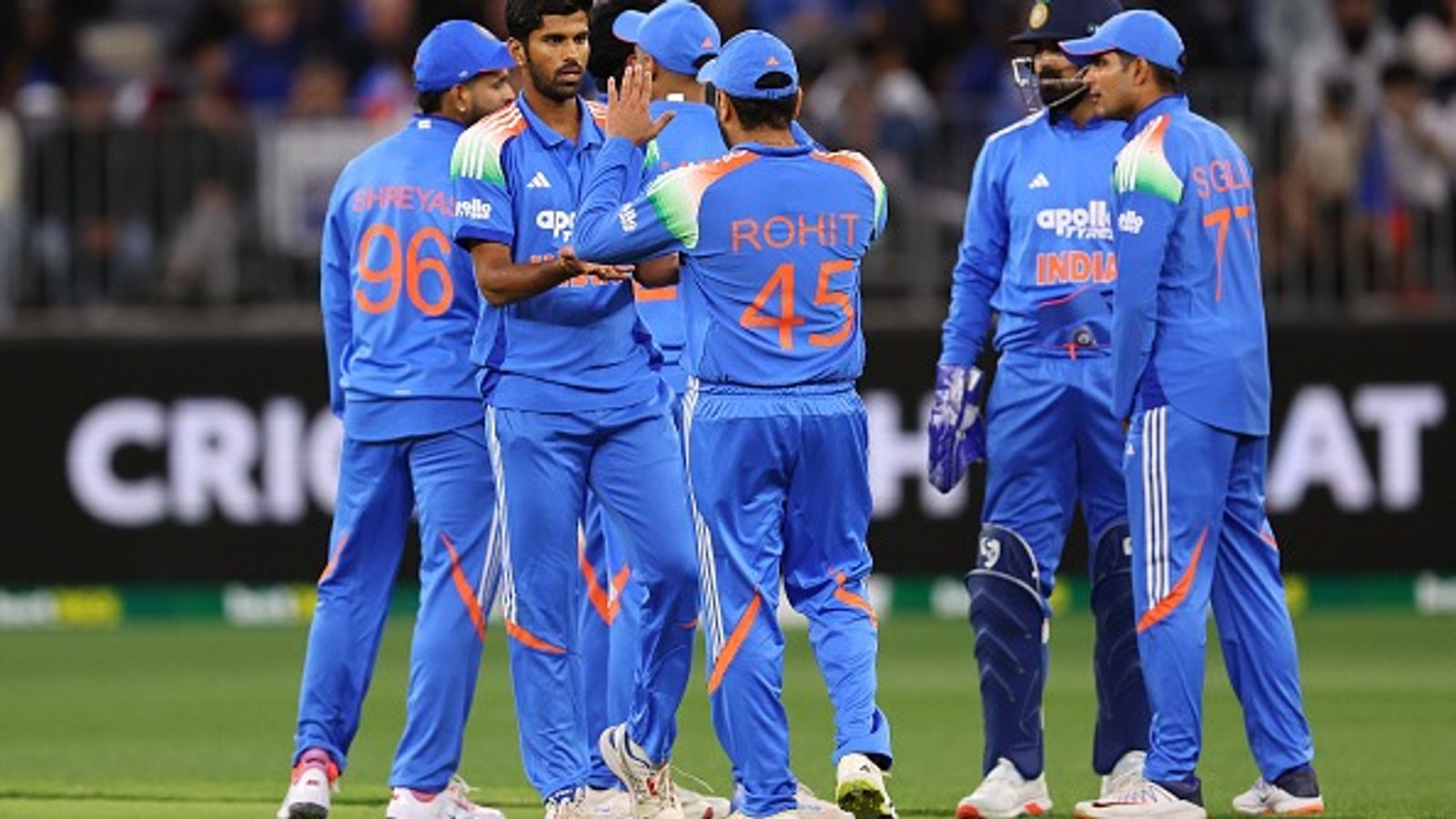 टीम इंडिया के लिए 'अक्टूबर' बना काल, तीसरी बार भारत को इस महीने में मिली पहली हार टीम इंडिया के लिए 'अक्टूबर' बना काल, तीसरी बार भारत को इस महीने में मिली पहली हार