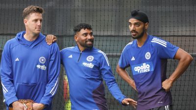 IND vs AUS: भारत-ऑस्ट्रेलिया के बीच दूसरे वनडे में कैसा रहेगा मौसम, सामने आई एडिलेड की वेदर रिपोर्ट SportsTak Hindi