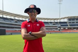 IPL 2026: पंजाब किंग्स ने इस दिग्गज को बनाया स्पिन बॉलिंग कोच, राजस्थान रॉयल्स से दिया था इस्तीफा SportsTak Hindi
