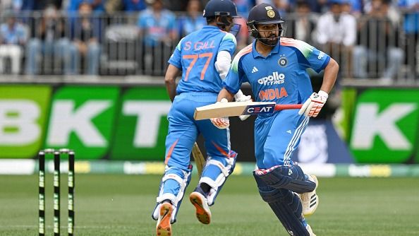 Rohit Sharma (R) and Shubman Gill