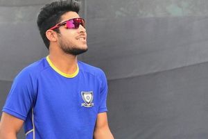 रणजी ट्रॉफी के इतिहास में पहली बार, एक पारी में दो हैट्रिक, इन दो गेंदबाजों के आगे रियान पराग की टीम 103 रन पर ढेर SportsTak Hindi