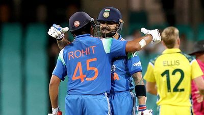 Exclusive: क्या विराट कोहली और रोहित शर्मा का साल 2027 वनडे वर्ल्ड कप के लिए टिकट हो गया पक्का? सुनील गावस्कर ने दे दिया जवाब SportsTak Hindi