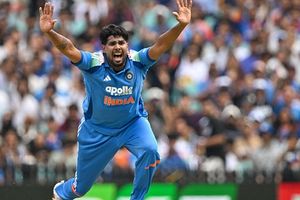 IND vs AUS: हर्षित राणा को लेकर बदले पूर्व भारतीय क्रिकेटर के सुर, पहले सेलेक्शन पर दिया विवादित बयान, अब खुद बन गए फैन SportsTak Hindi