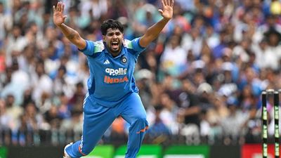 IND vs AUS: हर्षित राणा को लेकर बदले पूर्व भारतीय क्रिकेटर के सुर, पहले सेलेक्शन पर दिया विवादित बयान, अब खुद बन गए फैन SportsTak Hindi