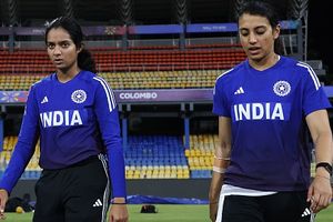 Women's World Cup 2025:ऑस्ट्रेलिया के खिलाफ सेमीफाइनल में स्मृति मांधना के साथ कौन करेगा ओपनिंग? इस खिलाड़ी का नाम आया सामने SportsTak Hindi