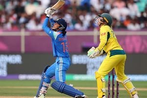 IND vs AUS: भारत-ऑस्ट्रेलिया के बीच अगर वर्ल्ड कप सेमीफाइनल धुला तो कौनसी टीम खेलेगी फाइनल? SportsTak Hindi