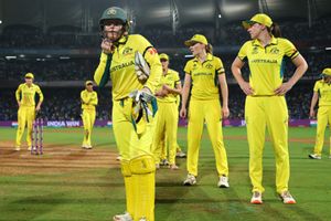 टीम इंडिया की ऑस्ट्रेलिया पर जीत क्यों है हैरतअंगेज? 2017 से 79 में से 6 वनडे ही हारी थी एलिसा हीली की टीम, वर्ल्ड कप में था 16 जीत का अजेय रिकॉर्ड SportsTak Hindi