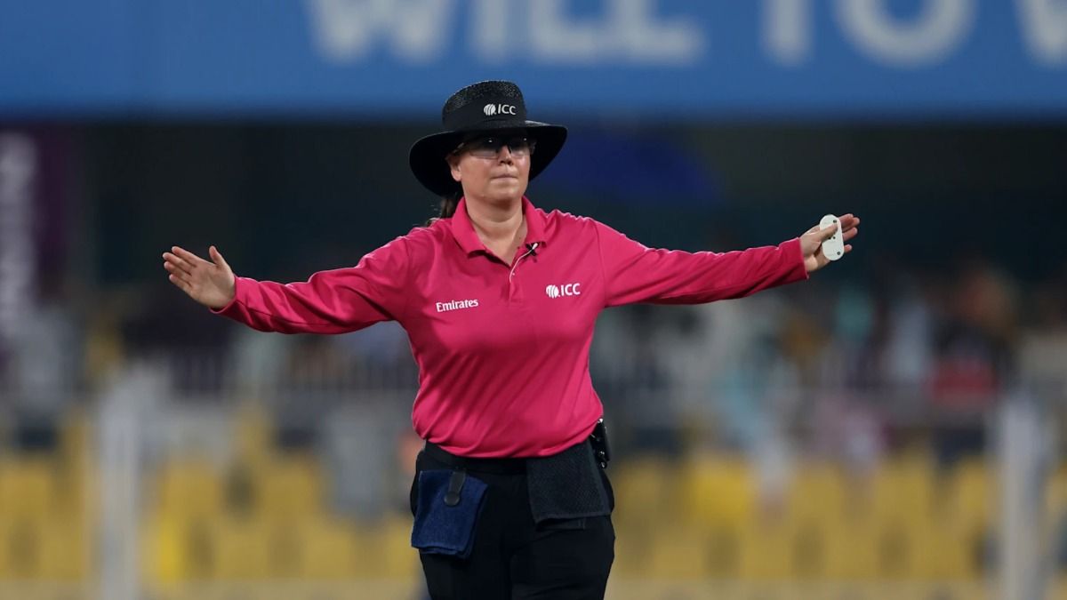 woman umpires