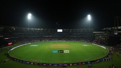 Women's WC : IND vs SA फाइनल पर बारिश का खतरा, अगर धुला मैच तो क्या रिजर्व डे का है प्लान? यहां जानें सब कुछ A general view of play during the ICC Women's Cricket World Cup