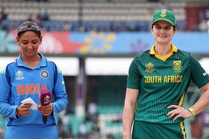 भारत के खिलाफ वर्ल्ड कप जीतने का साउथ अफ्रीकी कप्तान लॉरा वूलवार्ट ने बताया प्लान, कहा - हम फैंस का फायदा... SportsTak Hindi