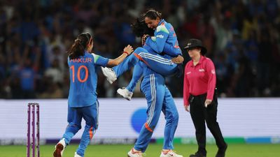 महिला टीम इंडिया के वर्ल्ड चैंपियन बनने पर विराट कोहली  ने दी बधाई! कहा - आप सभी पर नाज है और...  Harmanpreet Kaur