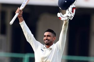 Ranji Trophy 2025-26: दीपक हुड्डा ने खेली 248 रनों की हाहाकारी पारी, मुंबई कांपी, जानिए जायसवाल और मुशीर का हाल SportsTak Hindi