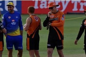 SRH का पूर्व हेड कोच IPL 2026 में लखनऊ सुपर जायंट्स से जुड़ने के लिए तैयार, फ्रेंचाइज देने जा रही है बड़ी जिम्मेदारी SportsTak Hindi