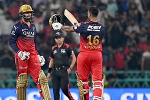 नीलामी के बाद मैंने 6-8 घंटे...IPL में अनसोल्ड और फिर RCB के साथ चैंपियन बनने पर मयंक अग्रवाल ने तोड़ी चुप्पी, किया चौंकाने वाला खुलासा SportsTak Hindi