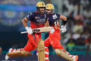 कोहली का वो मैसेज, IPL 2025 फाइनल के दौरान मयंक अग्रवाल को मिली थी खास सलाह, क्रिकेटर ने खोला बड़ा राज SportsTak Hindi