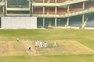 दिल्ली में हाई अलर्ट, लाल किला धमाके के बाद अरुण जेटली स्टेडियम की सुरक्षा टाइट, रणजी मैच पर कड़ी निगरानी SportsTak Hindi