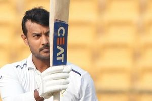 विराट कोहली के दोस्त ने रणजी में जड़ा शतक, IPL 2025 में RCB में मिला था मौका, महाराष्ट्र के खिलाफ कराया मैच ड्रॉ SportsTak Hindi