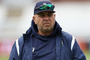 IND vs SA: भारत के खिलाफ टेस्ट सीरीज साउथ अफ्रीका के लिए क्यों है वर्ल्ड टेस्ट चैंपियनशिप फाइनल जितनी बड़ी? कोच ने बताई वजह SportsTak Hindi